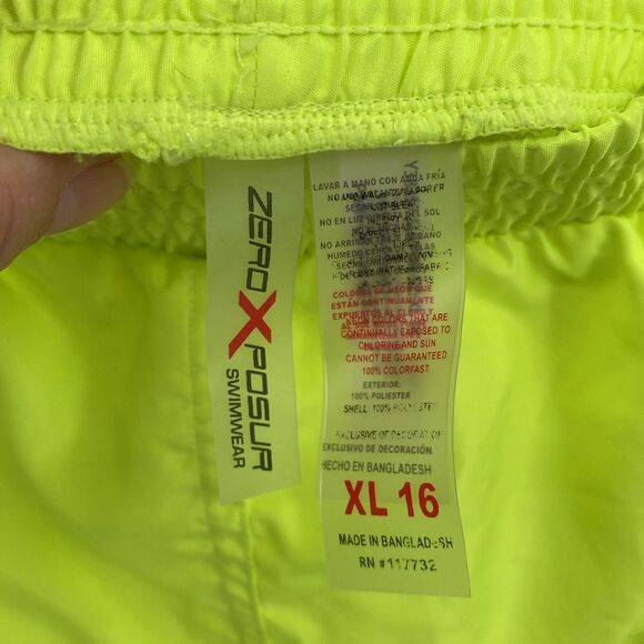 ZeroXposur Swimwear One Piece Racerback Zip Front With Coverup Shorts XL 16 - Picture 7 of 8